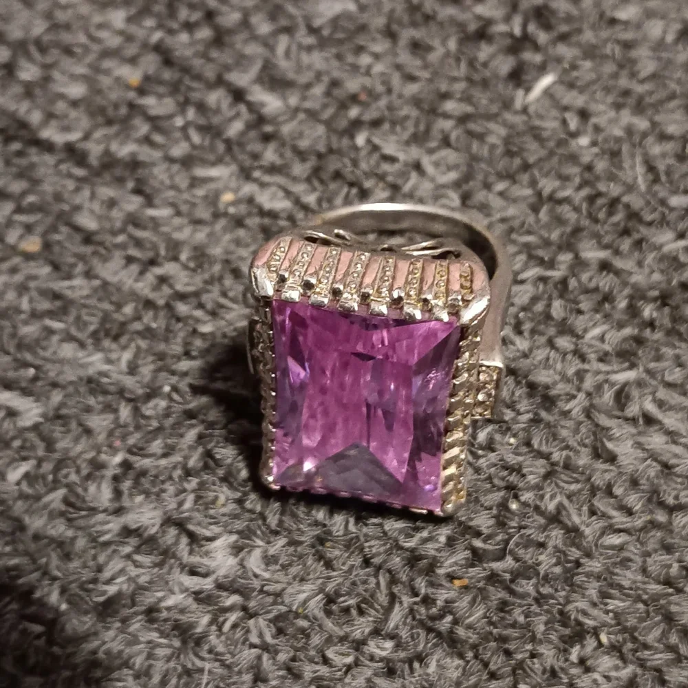 Vintage cocktail ring - Picture 1 of 10